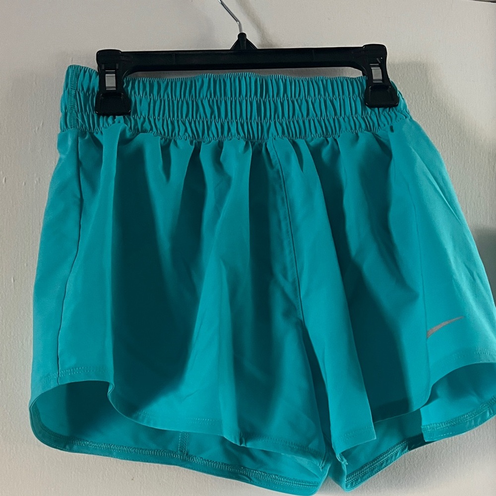Nike dri Fit $40 Women's Aqua Athletic Shorts